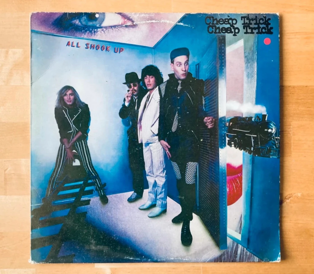 Disque vinyle 33t Cheap Trick All Shook up.